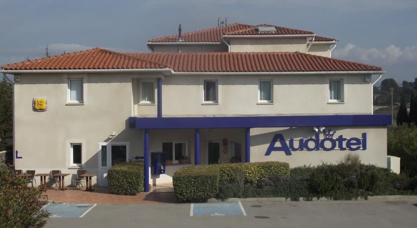 Audotel Carcassonne Buitenkant foto